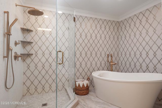 9 Chatsworth Road, Manalapan, NJ 07726