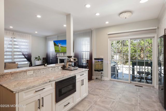 9 Chatsworth Road, Manalapan, NJ 07726