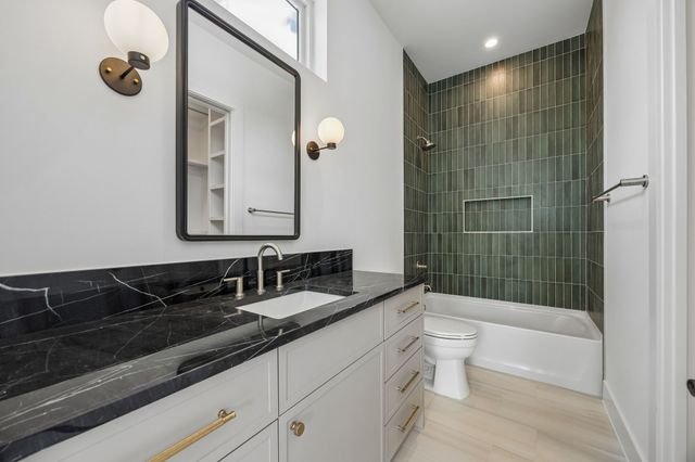 6421 Royal Lane, Dallas, TX 75230