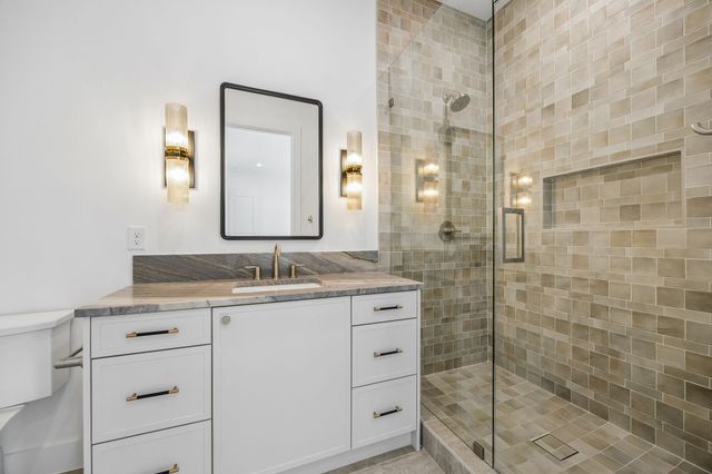 6421 Royal Lane, Dallas, TX 75230