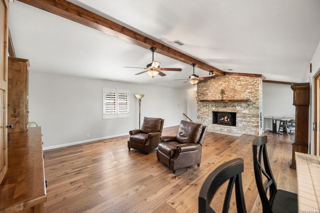 318 Remington, Bergheim, TX 78004