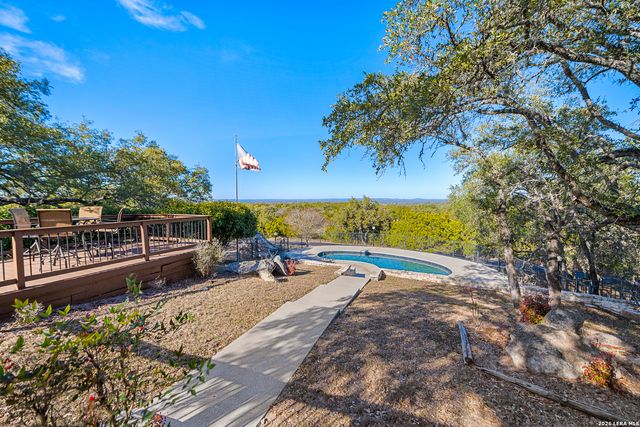 318 Remington, Bergheim, TX 78004