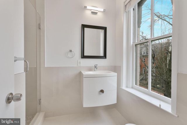 1339 CORCORAN ST NW, Washington, DC 20009