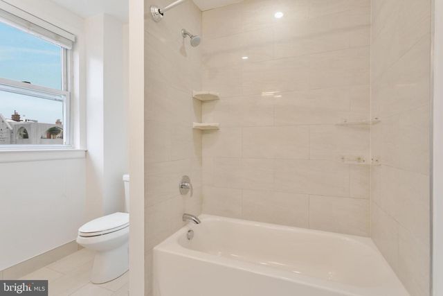 1339 CORCORAN ST NW, Washington, DC 20009