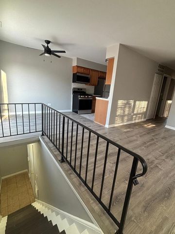 544 Wynn Court 544, Wheeling, IL 60090