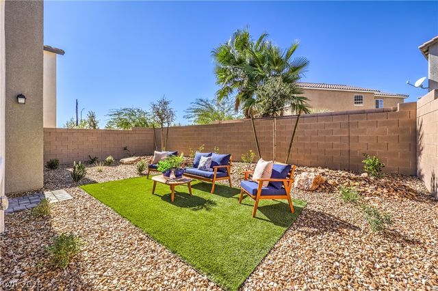 3833 Hibiscus Haven Avenue, North Las Vegas, NV 89081