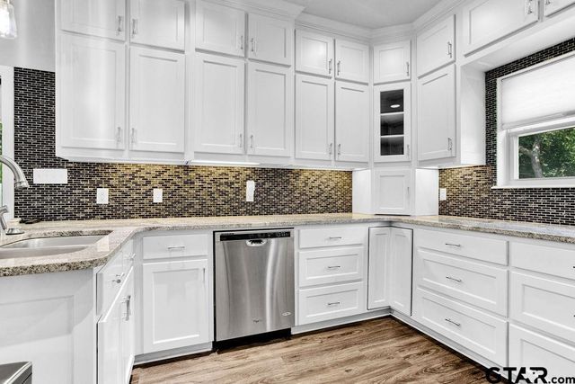 315 Hide Away Ln East, Hideaway, TX 75771