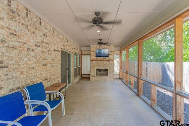 315 Hide Away Ln East, Hideaway, TX 75771