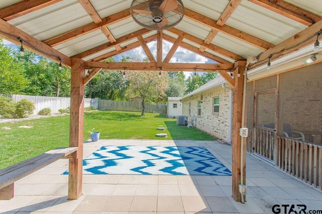 315 Hide Away Ln East, Hideaway, TX 75771