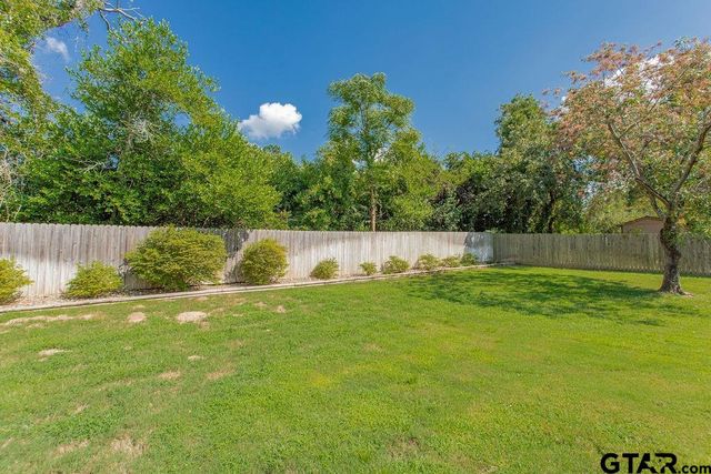 315 Hide Away Ln East, Hideaway, TX 75771