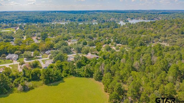315 Hide Away Ln East, Hideaway, TX 75771