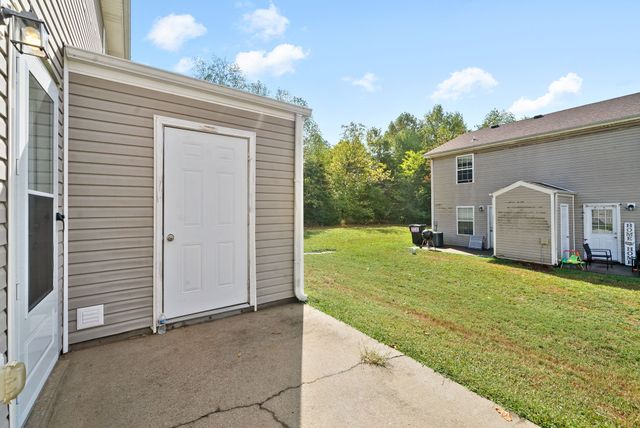 249 Executive Ave Unit D, Clarksville, TN 37042