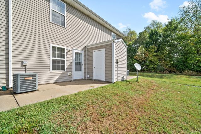 249 Executive Ave Unit D, Clarksville, TN 37042