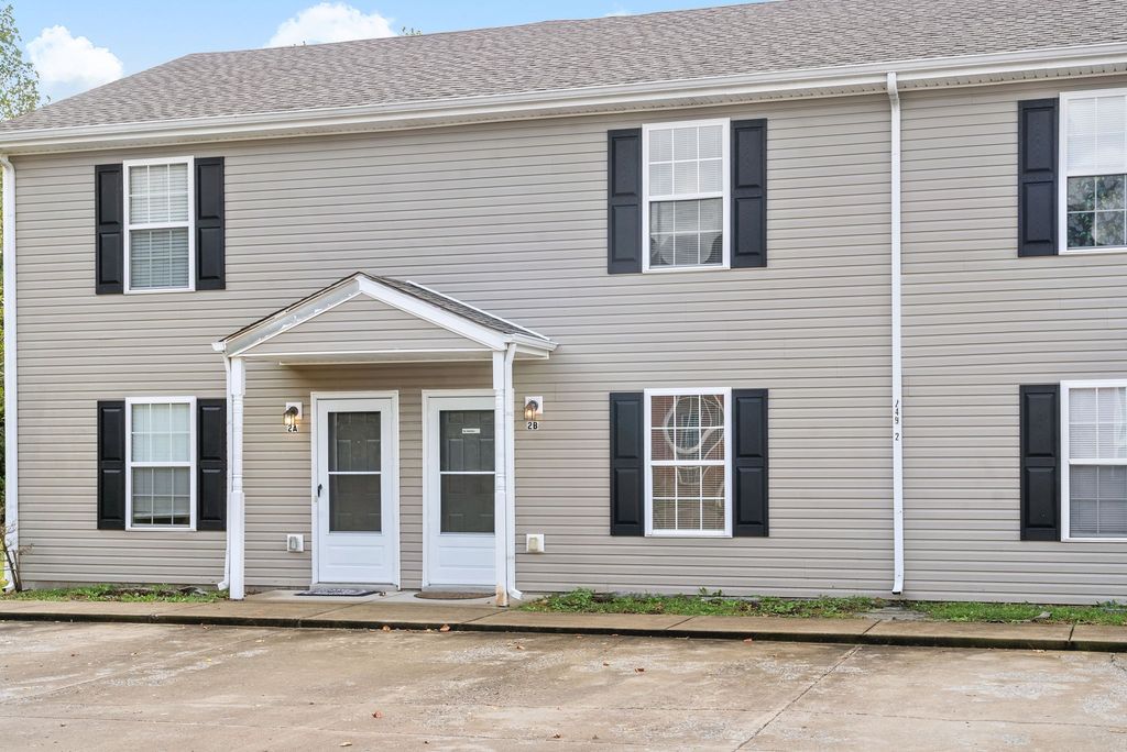 249 Executive Ave Unit D, Clarksville, TN 37042