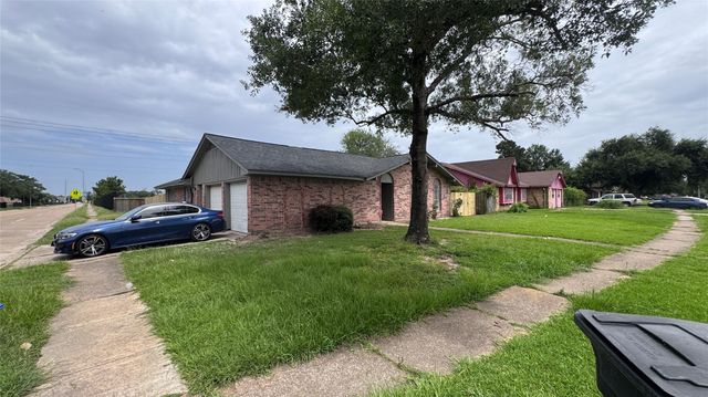 9750 Guest Street, Houston, TX 77078