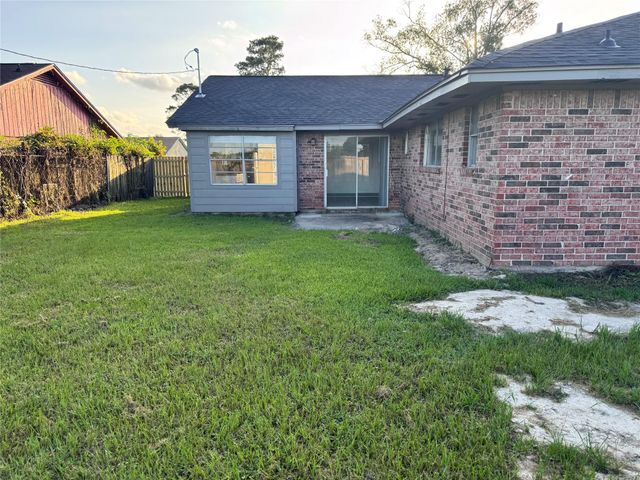 9750 Guest Street, Houston, TX 77078