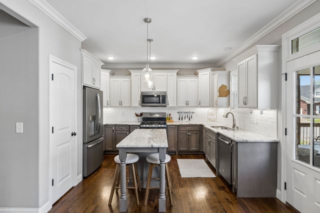 700 Keeton Ct, Old Hickory, TN 37138