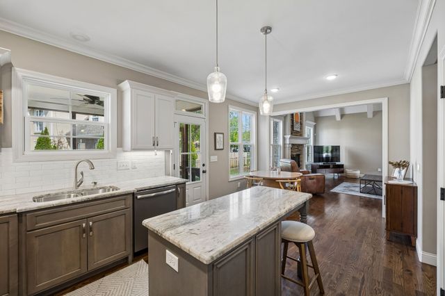 700 Keeton Ct, Old Hickory, TN 37138
