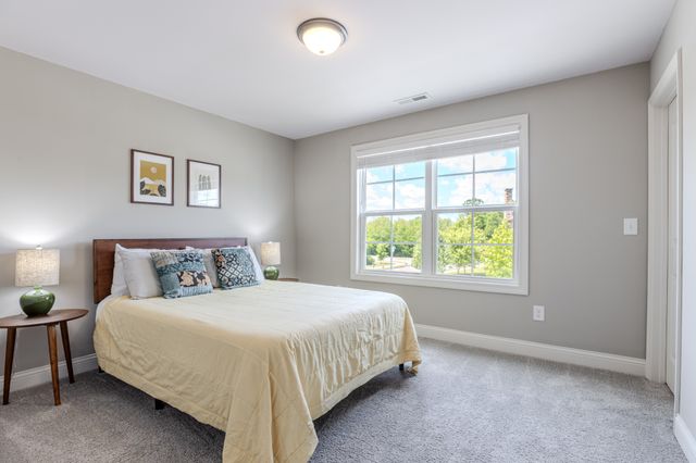700 Keeton Ct, Old Hickory, TN 37138