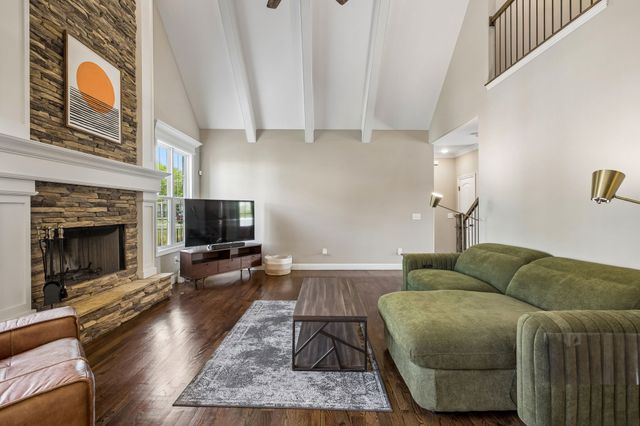 700 Keeton Ct, Old Hickory, TN 37138
