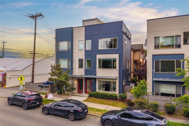 3951 SW Oregon Street, Seattle, WA 98116