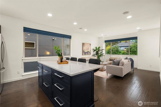 3951 SW Oregon Street, Seattle, WA 98116