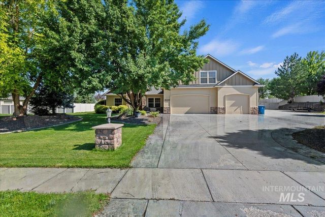 8008 E Borealis Drive, Nampa, ID 83687