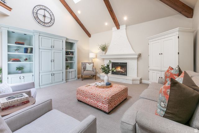 1095 E MARIWOOD CIR, North Salt Lake, UT 84054