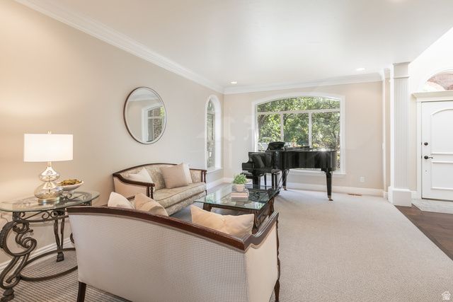 1095 E MARIWOOD CIR, North Salt Lake, UT 84054
