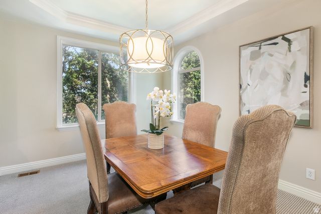 1095 E MARIWOOD CIR, North Salt Lake, UT 84054