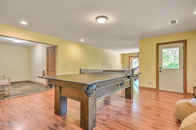 410 Eagle Ridge Road, Roan Mountain, TN 37687