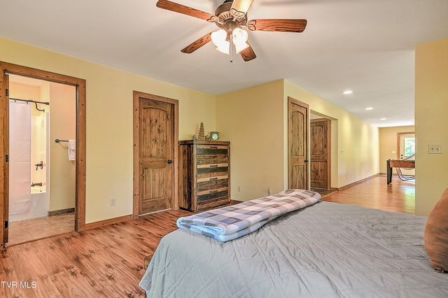 410 Eagle Ridge Road, Roan Mountain, TN 37687