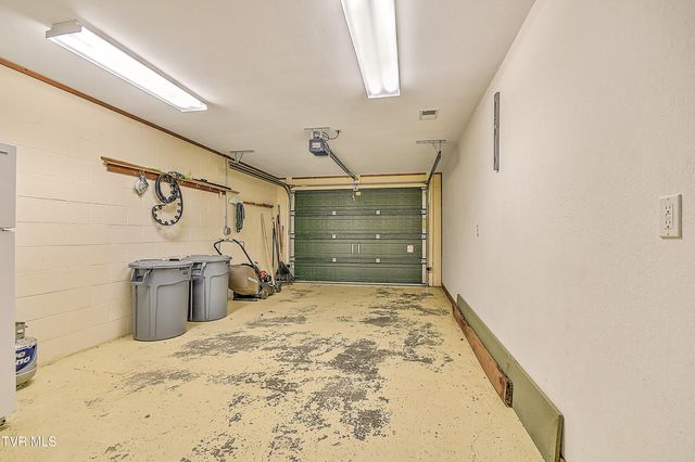 410 Eagle Ridge Road, Roan Mountain, TN 37687