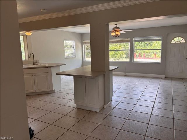 1933 FLAMINGO DR, North Fort Myers, FL 33991