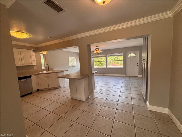 1933 FLAMINGO DR, North Fort Myers, FL 33991