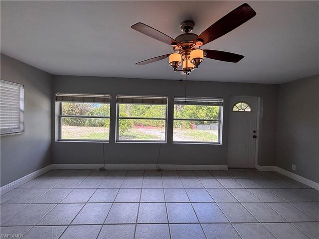 1933 FLAMINGO DR, North Fort Myers, FL 33991
