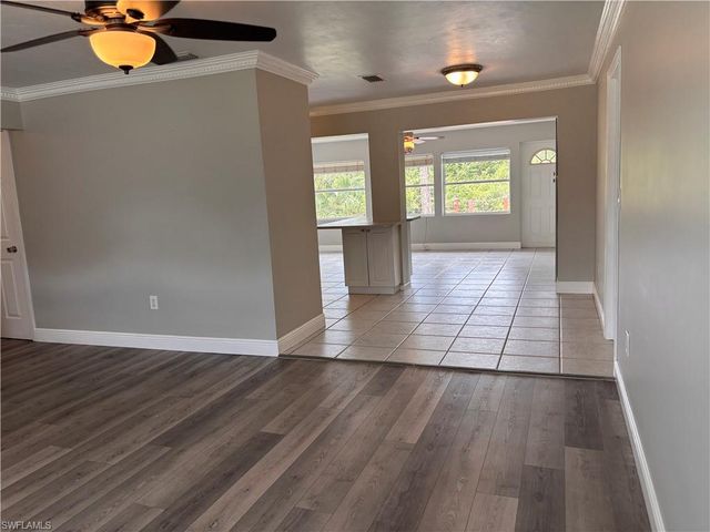 1933 FLAMINGO DR, North Fort Myers, FL 33991