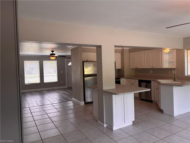 1933 FLAMINGO DR, North Fort Myers, FL 33991