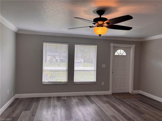 1933 FLAMINGO DR, North Fort Myers, FL 33991
