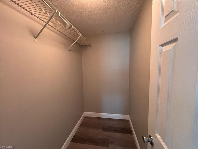 1933 FLAMINGO DR, North Fort Myers, FL 33991