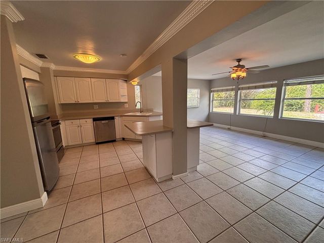 1933 FLAMINGO DR, North Fort Myers, FL 33991