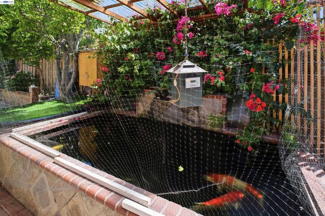 32760 Orick St, Union City, CA 94587