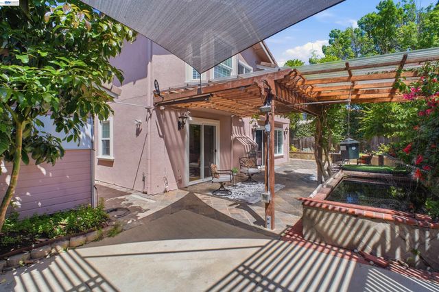 32760 Orick St, Union City, CA 94587