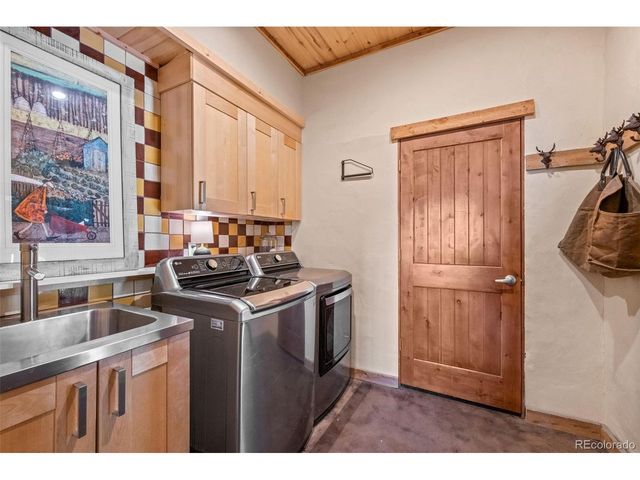 12345 S Critchell Ln, Littleton, CO 80127