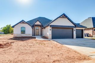 10601 Two Lakes Drive, Yukon, OK 73099