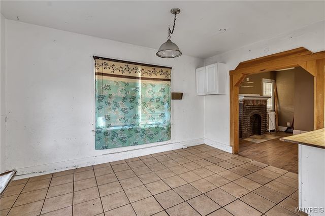 4006 Deveaux Street, Niagara Falls, NY 14305