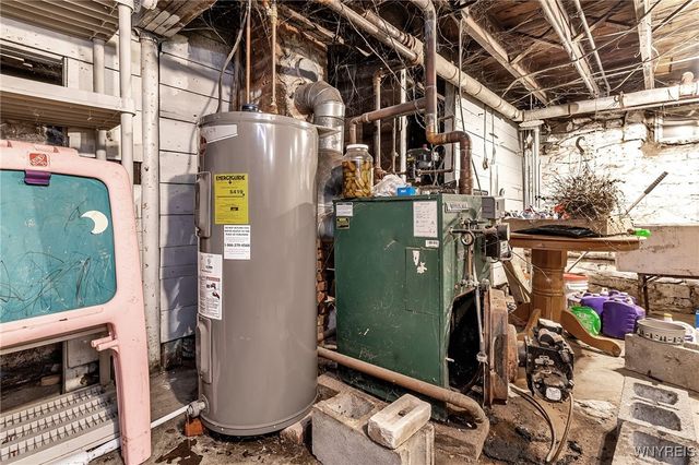 4006 Deveaux Street, Niagara Falls, NY 14305