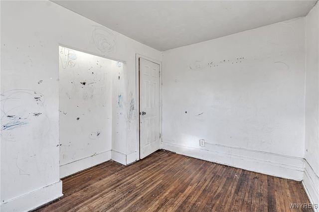 4006 Deveaux Street, Niagara Falls, NY 14305