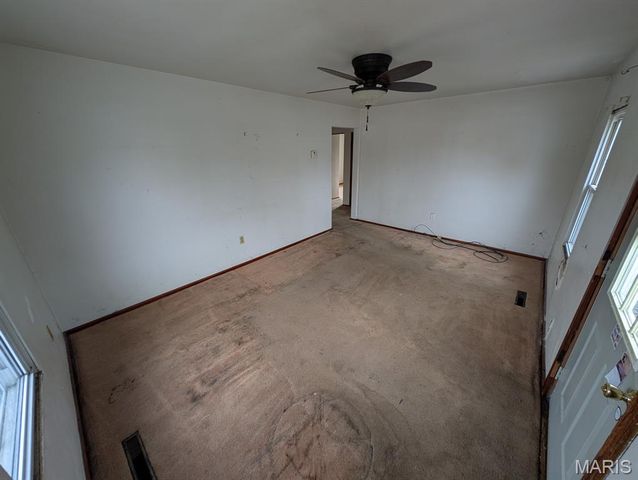 18 W Garfield Street, Belleville, IL 62220