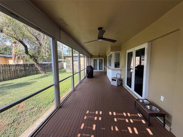 8907 SW 49th Ct 0, Cooper City, FL 33328